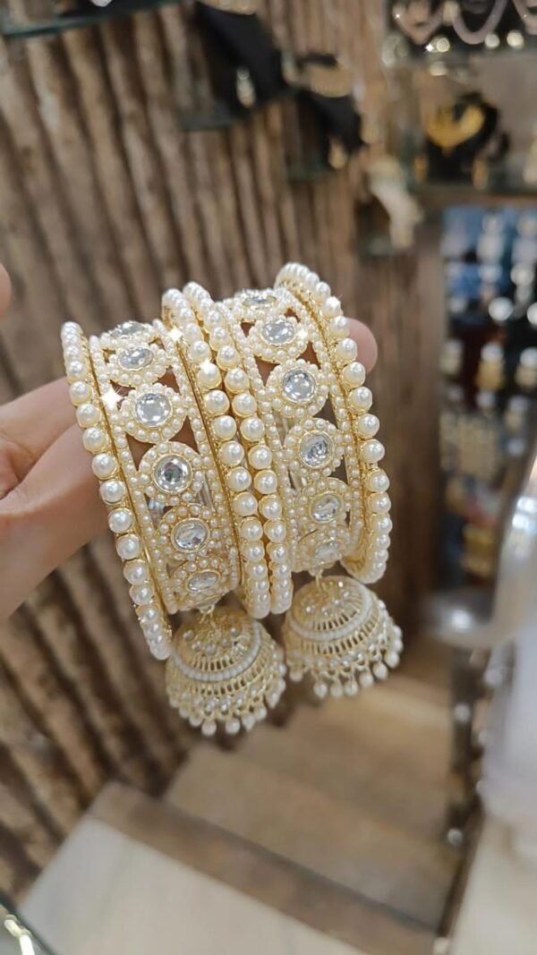 RUSSIAN MOTI BANGLE SET