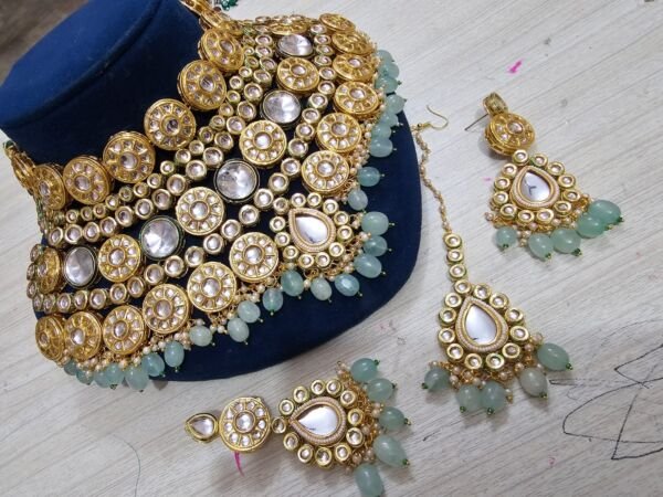 HEAVY BRIDAL KUNDAN JEWELLERY