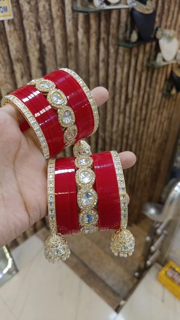 RED KUNDAN CHOODA