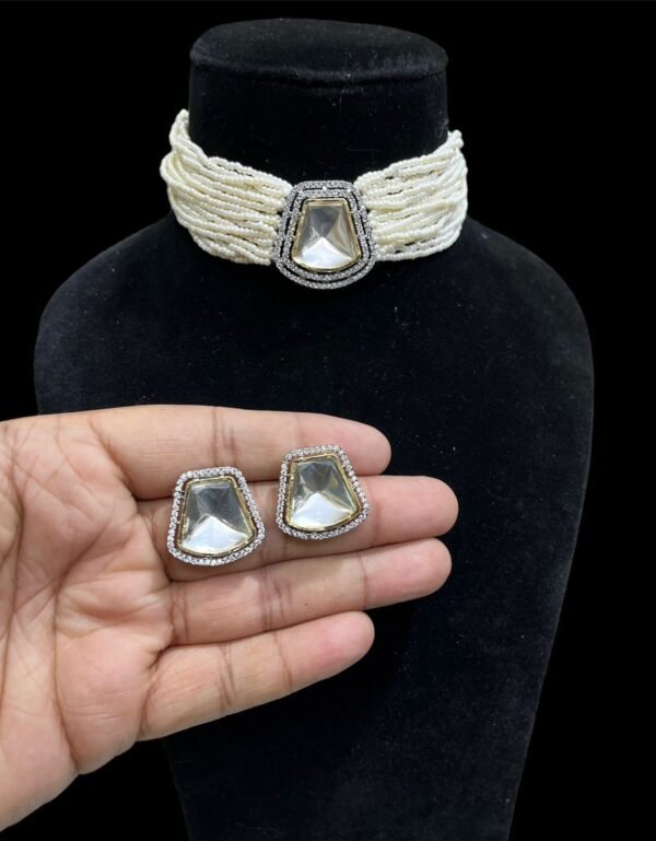 UNCUT KUNDAN PEARL CHOKER