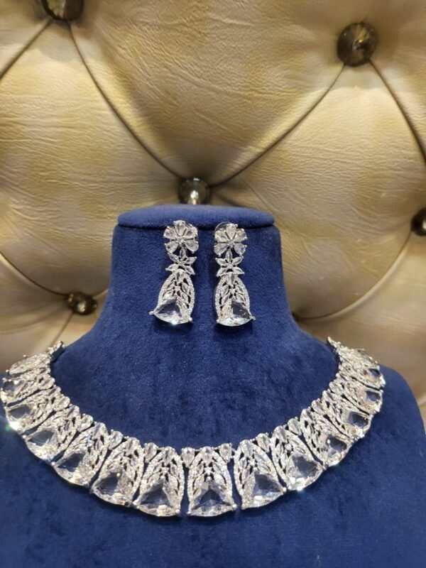 AMERICAN DIAMOND HEAVY NECKLACE